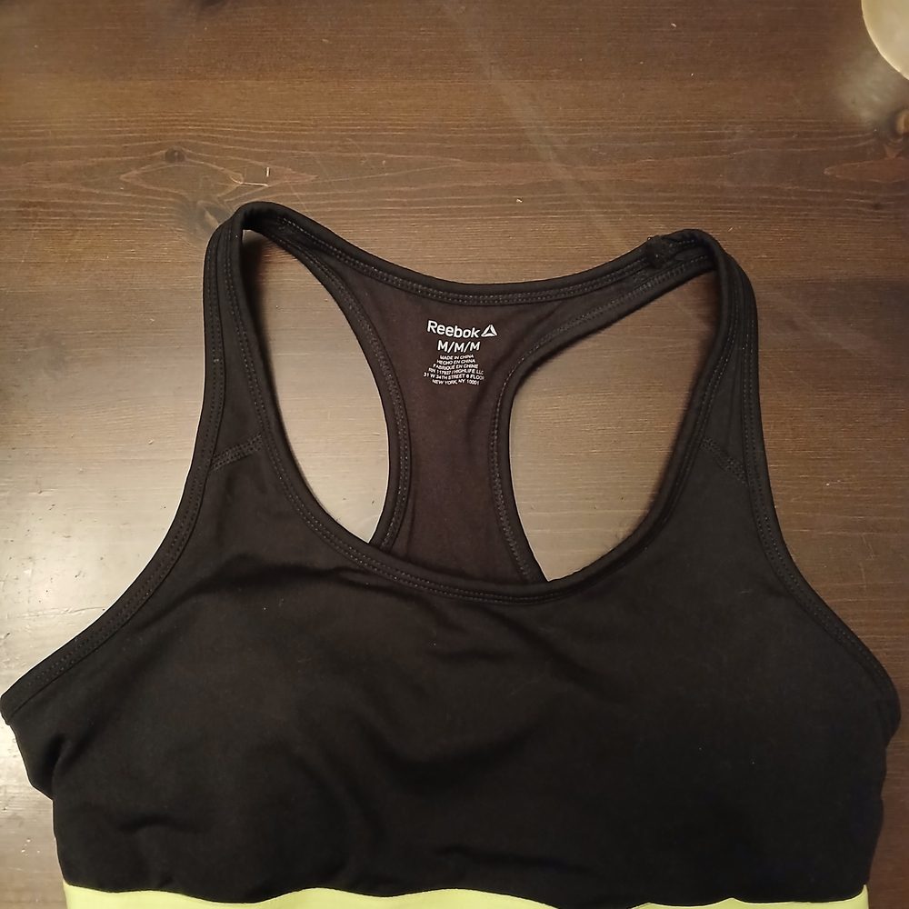Reebok Women's Black and Yellow Cross Back Sports Bra With Removable Padding